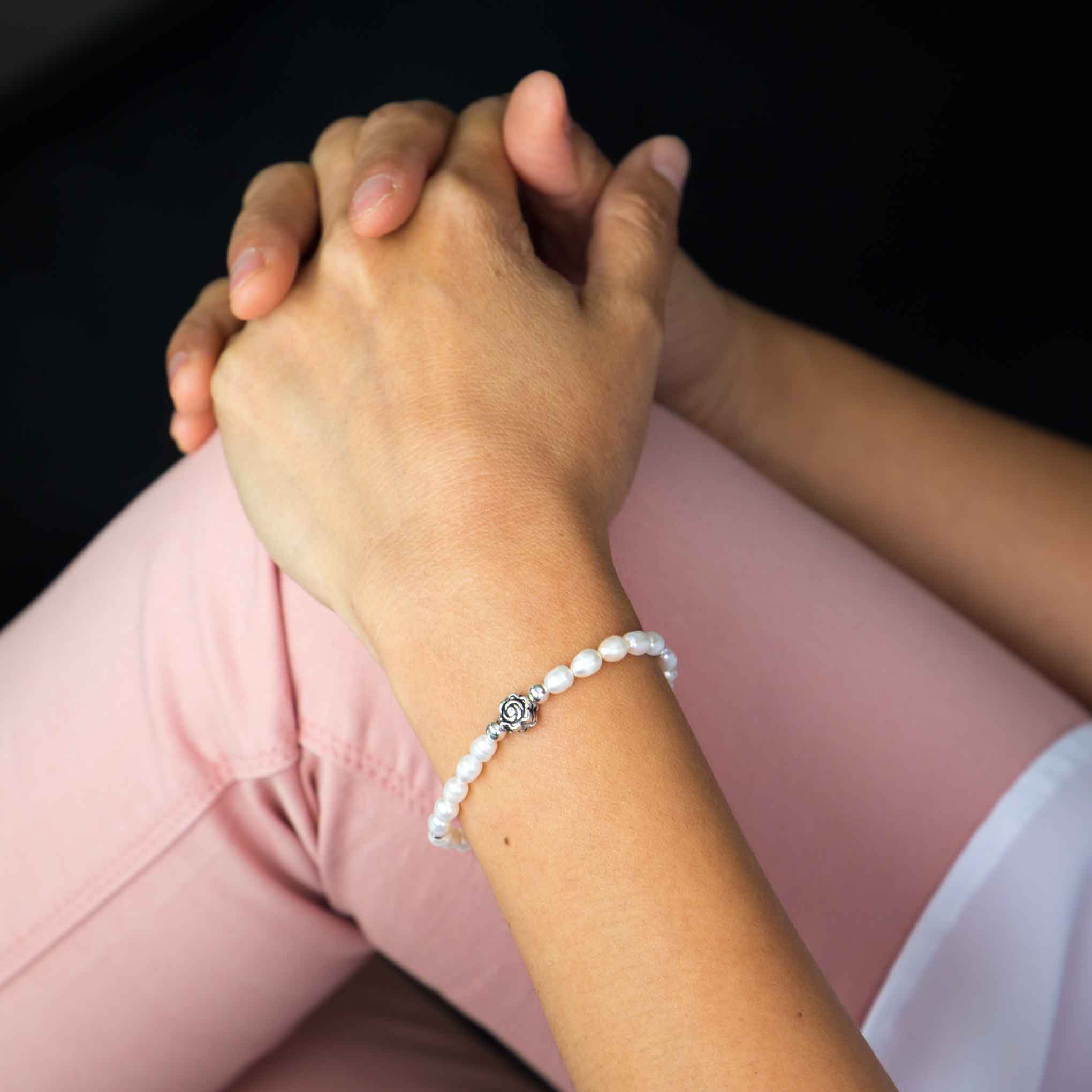 Pulsera de plata con perla