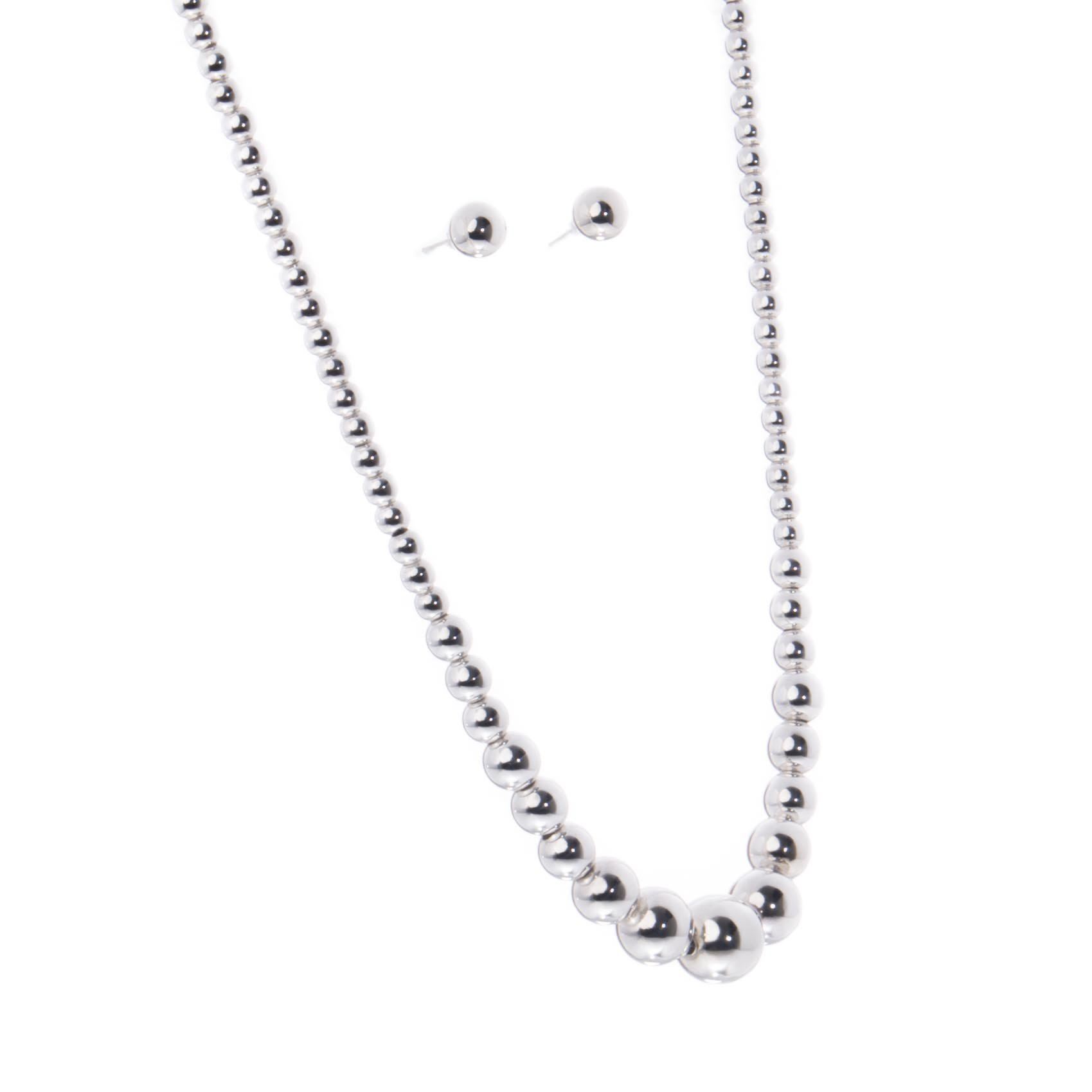 Gargantilla de esferas de plata que disminuyen