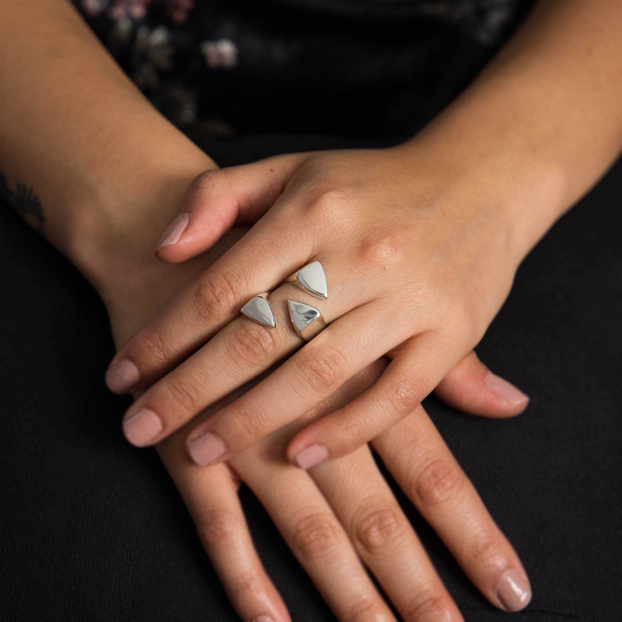 Anillo de Plata Triángulos