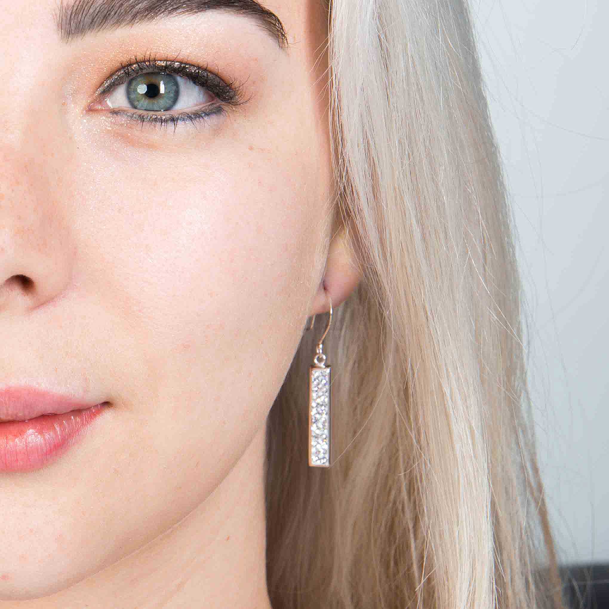 Aretes Barras de Plata con zirconias