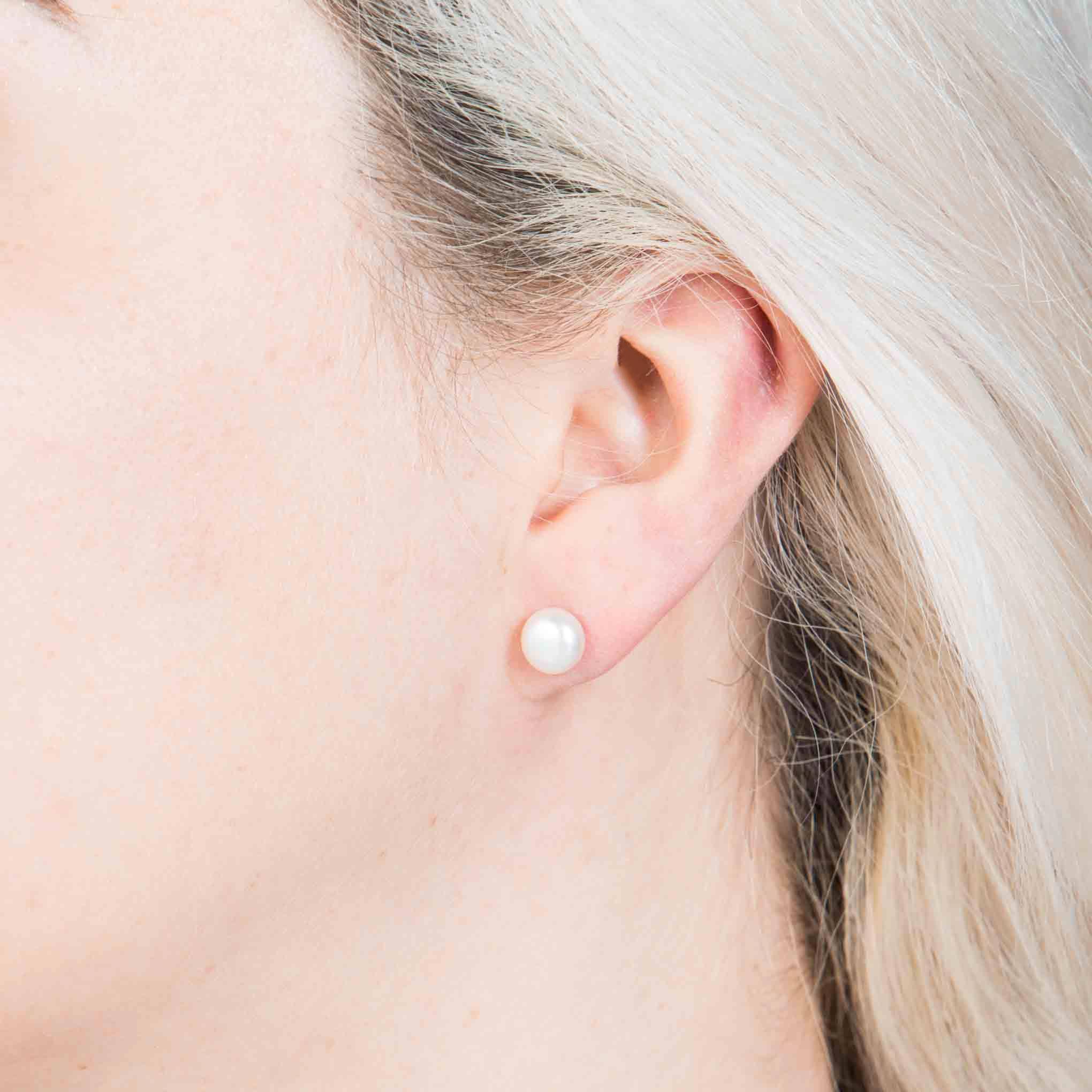 Aretes de Poste con Perlas cultivadas